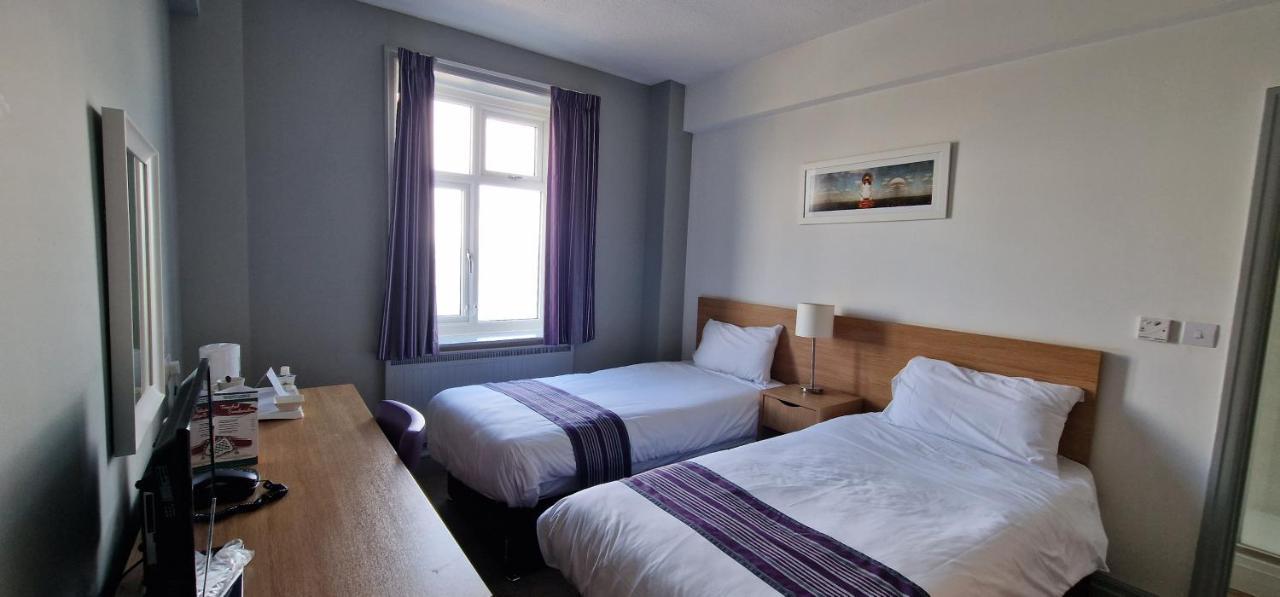The Norbreck Hotel By Compass Hospitality Σκάρμπορο Εξωτερικό φωτογραφία