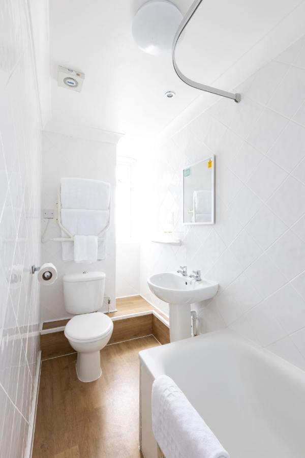 The Norbreck Hotel By Compass Hospitality Σκάρμπορο Εξωτερικό φωτογραφία